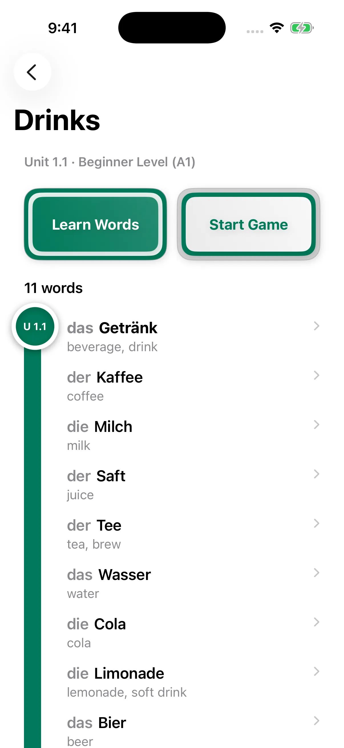 The Drinks lesson in the app: a word list with each article and meaning, plus Learn Words and Start Game buttons.