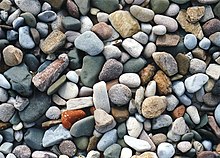 [2] Steine von einem Strand