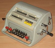 [1] Eine mechanische Rechenmaschine