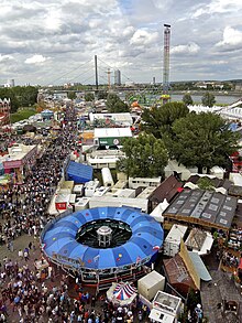 [1] Düsseldorfer Kirmes 2011