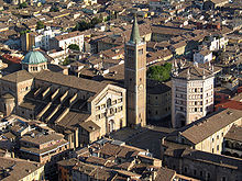 [1] Blick auf Dom und Baptisterium von Parma