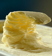 [2, 4] Margarine gehört zu den für Menschen essbaren Fetten