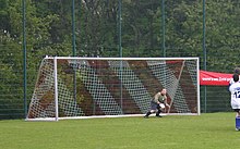 [2] ein Tor beim Fußball