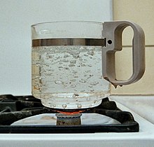 [2] Blasen in kochendem Wasser