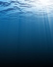 [1] Tiefer unter Wasser umhüllt die Finsternis alles