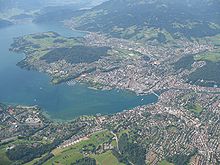 [1] die Stadt Luzern aus der Luft