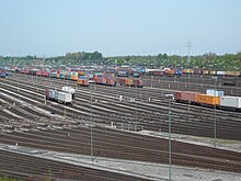 [1] Güterbahnhof (Rangierbahnhof Maschen bei Hamburg)