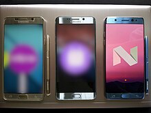 [1] Drei Smartphones von Samsung