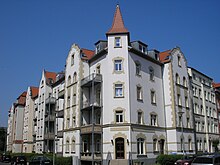 [1] ein Mietshaus